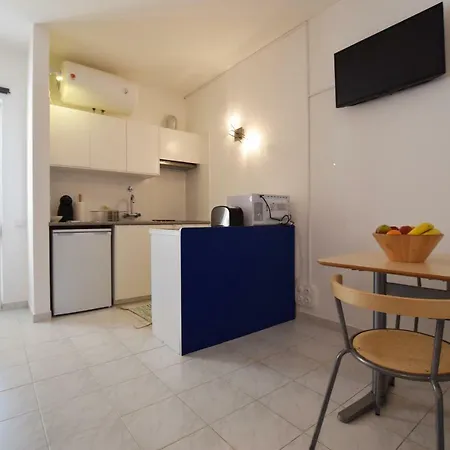 Дом отдыха Lagos Apartment: Family & Beach & Oldtown