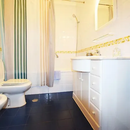 Дом отдыха Lagos Apartment: Family & Beach & Oldtown *