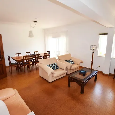 Lagos Apartment: Family & Beach & Oldtown Дом отдыха